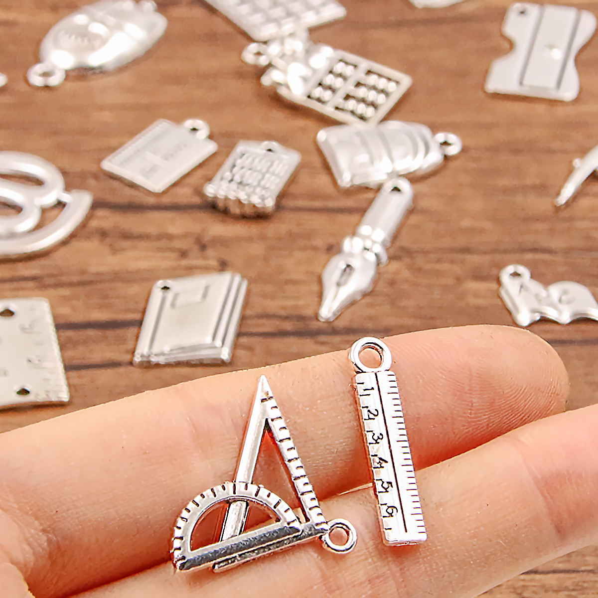 20PCS 17Styles Mixed Alloy Boo – Jewelry Making Journal recenzja i cena
