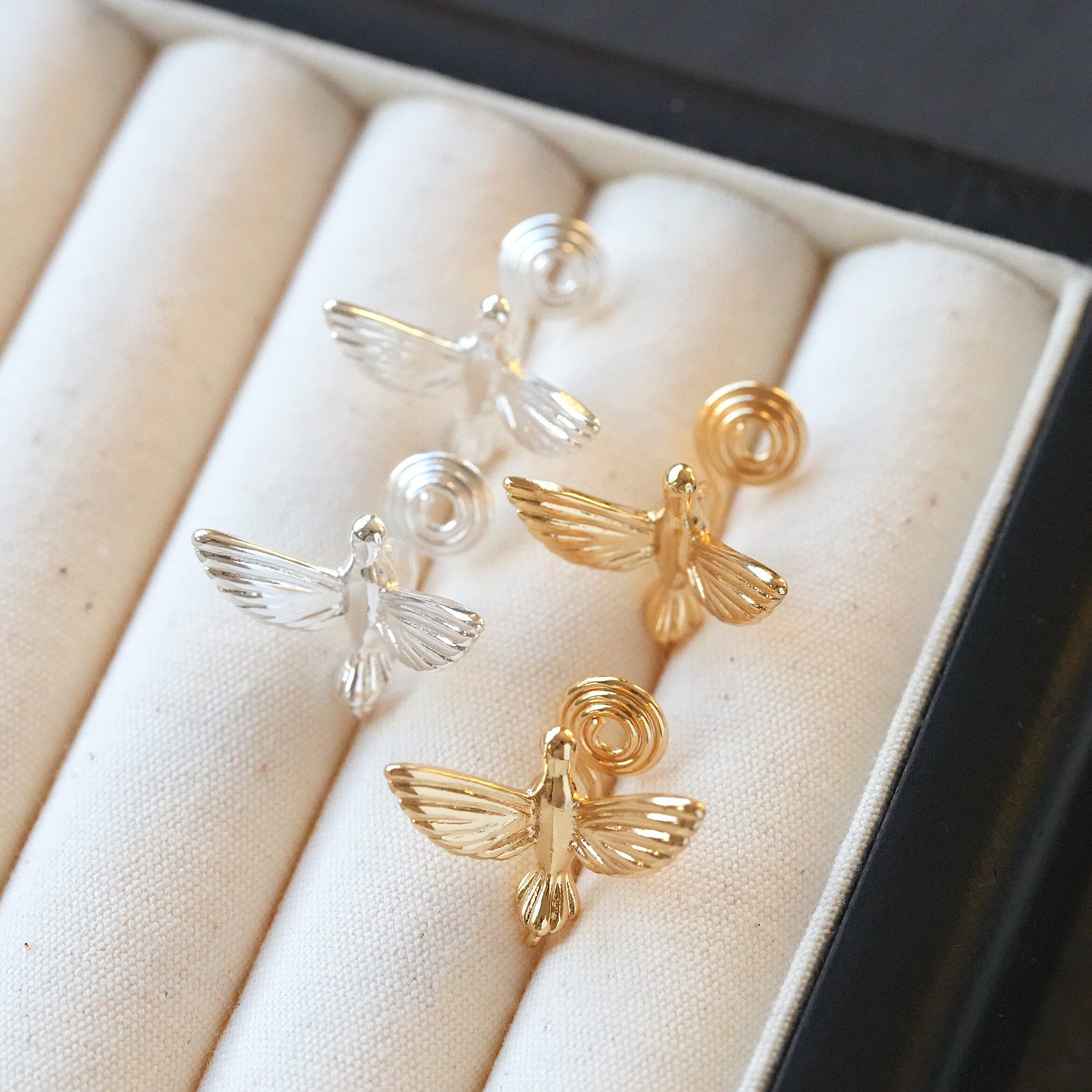 2Pair Brass Gold Plated Light  – Jewelry Making Light recenzja i cena